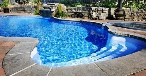 How Can Ultraviolet Light Protect Your Pool?
